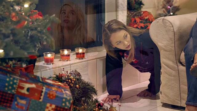 What Happens On Easter - Season 8: Episode 1