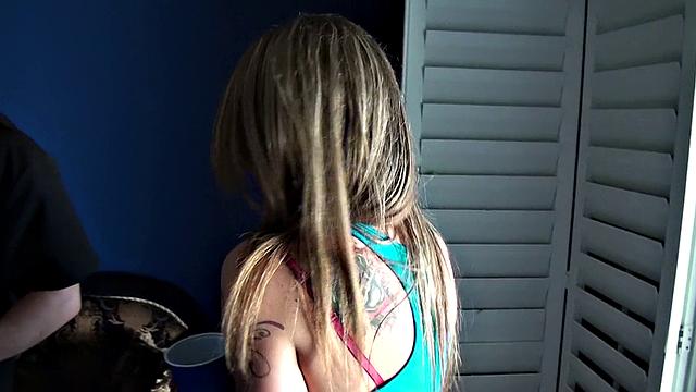 Let The Best Butt Win