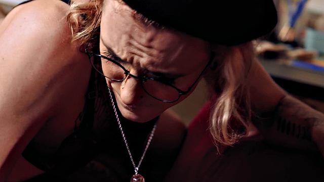 HETEROFLEXIBLE - Artsy Femboy Gets Raw Buttfucked By College Football He's Been Crushing On