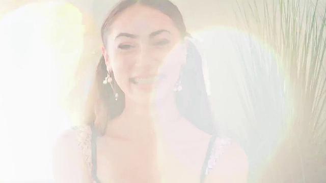 Petite amatuer babe facefucked by hard cock