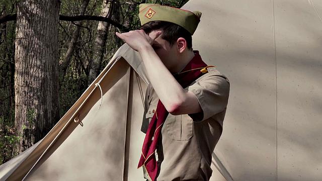 Amateur stud assfucked by jock while stroking in tent