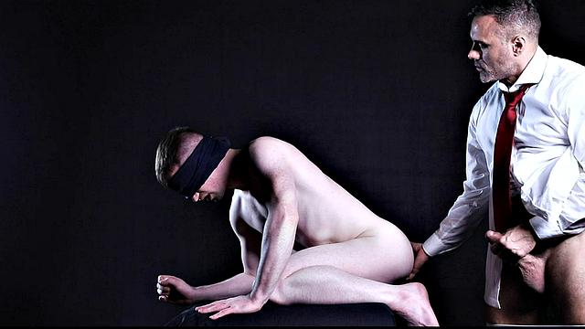 Elder Knoxx: Transgressions