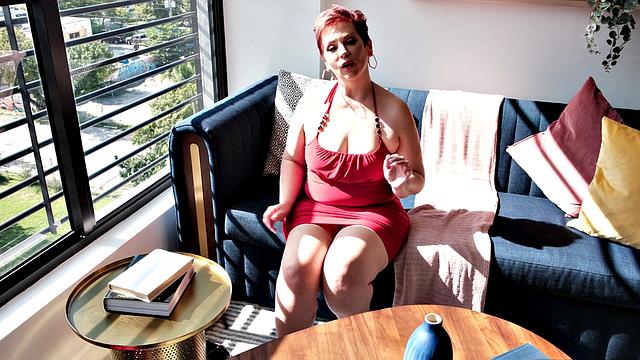 Ruby Lynne's Ass and Pussy Show