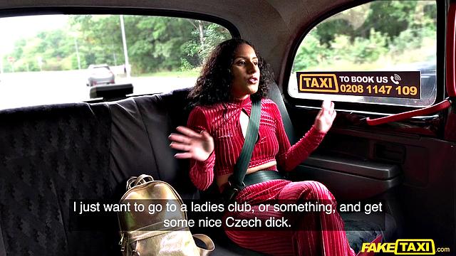 Американка Liv Revamped устроила страстный секс с чешским жеребцом в машине