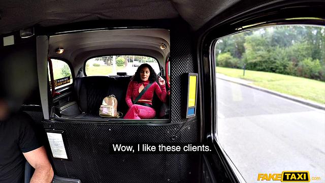 Американка Liv Revamped устроила страстный секс с чешским жеребцом в машине