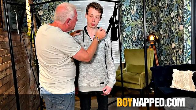 A London Lad To Bang - Part 1 - James Lewis, Mitch Schif, Sebastian Kane
