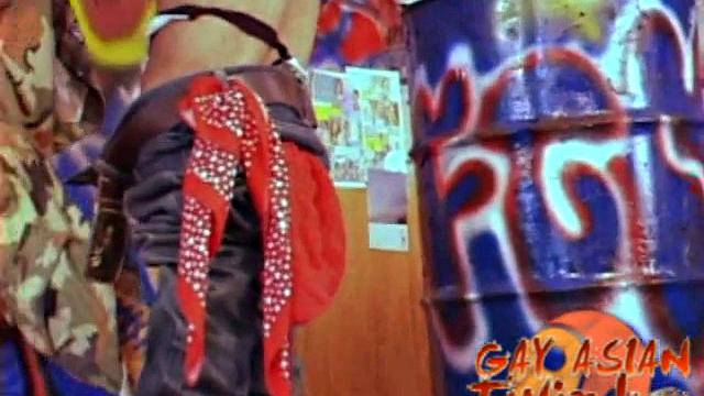 Asian twink gives head before pounding amateur's ass