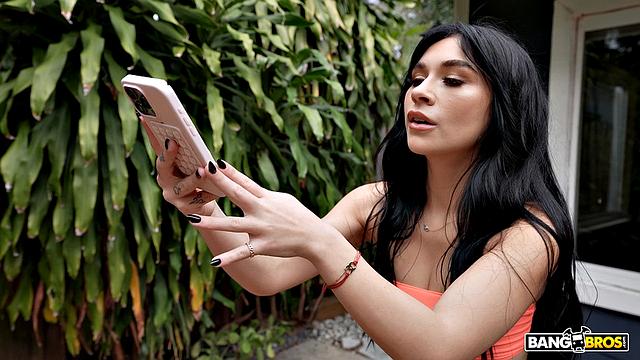 Delilah Wants Stepdad's Cock