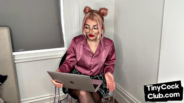 Small dick guy mocked