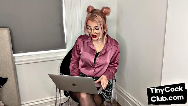 Small dick guy mocked