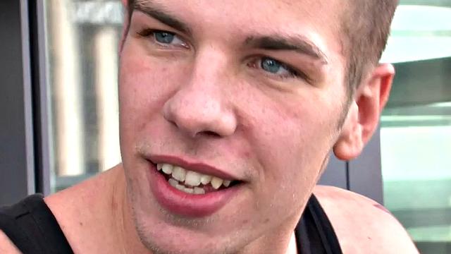 Bottom stud fucked by athletic jock in bedroom