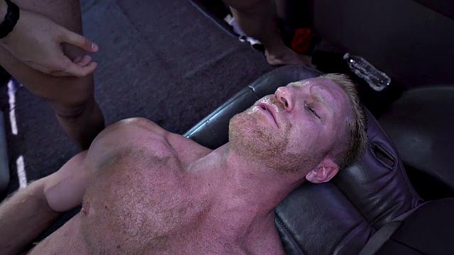 Cash-hungry hunk gets paid for a hot, steamy ride in a van with facial finish