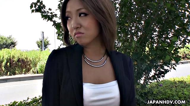 Asuka Tochigi Fucks Next Door Neighbor