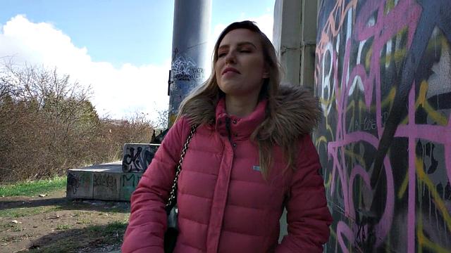 Hairypussy amateur babe fucked in sex for money