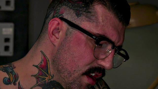 Gagging tattooed Tranny creampied by doctor