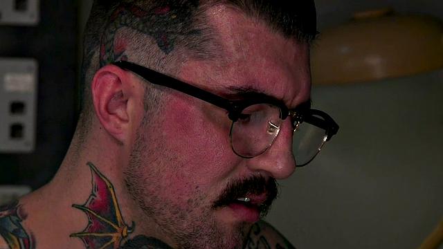 Gagging tattooed Tranny creampied by doctor