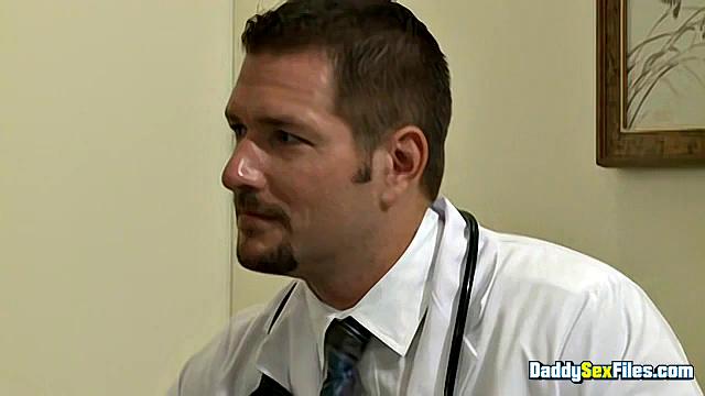 Daddy Doctor Dick Shots - Эндрю Джастис, Томми Делюка и Мэтт Сайзмор