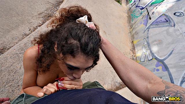 Anal Makes Her Squirt