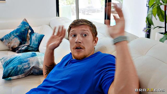 Curvy Wife x Petite Cheater Equals Hot & Mean Threesome