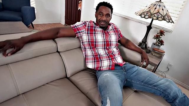 Black booty slut banged in threesome by two black penalized