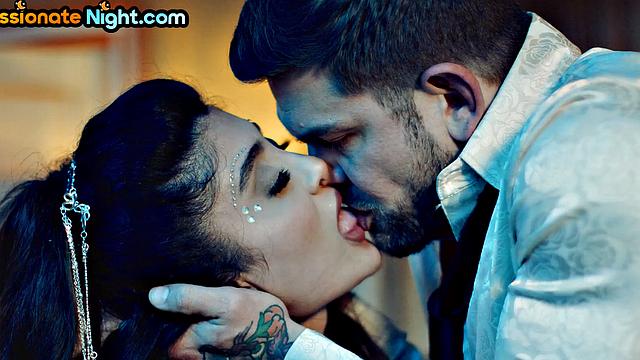 Three-way cocksucking babes drenched after pounding