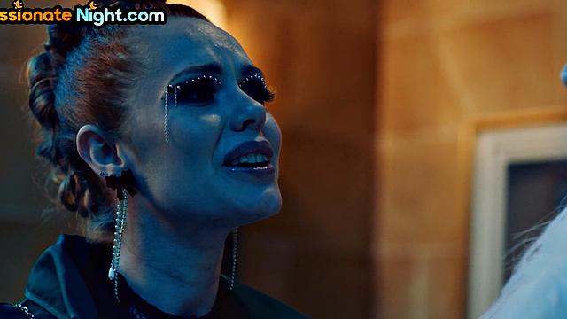 Three-way cocksucking babes drenched after pounding