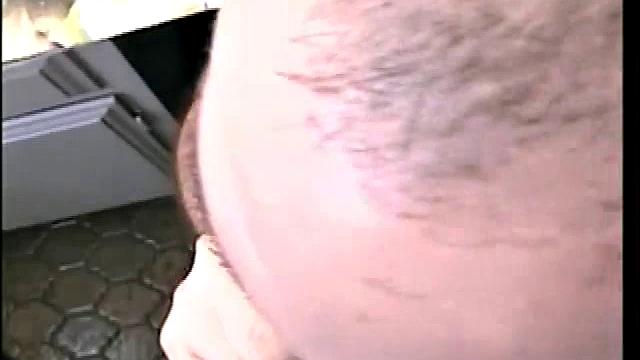 Sucking Straight Zack