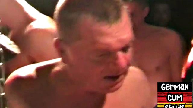 Masked German amateur gangbanged in sling action