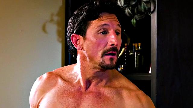 Office ebony babe fucked by nice dick in wet pussy