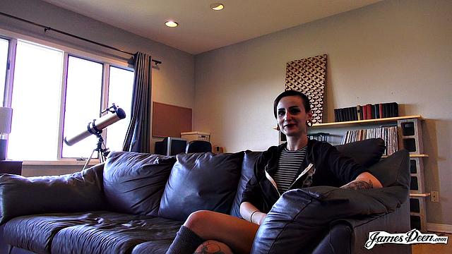 Sharon Applies Online For Porn With Deen