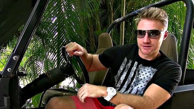 Get a taste of this bald pussy getting licked in reverse cowgirl and deepthroating a big one in the car