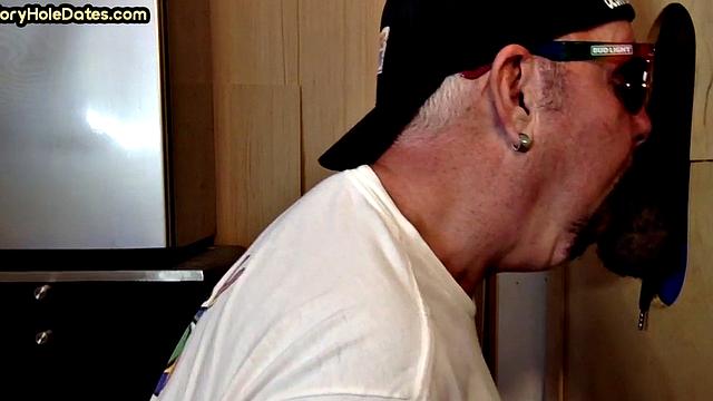 Gloryhole amateur gay sucks black penis at home