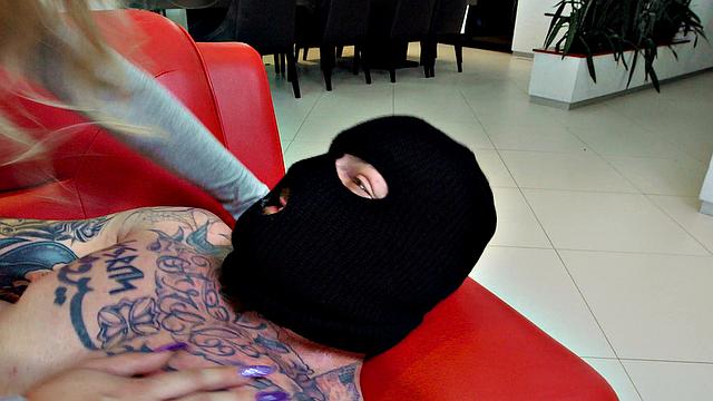 Plundering a Petite Pussy