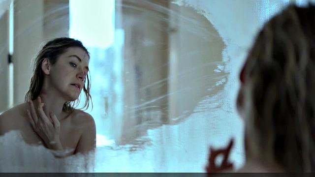Sarah Bolger nude ass