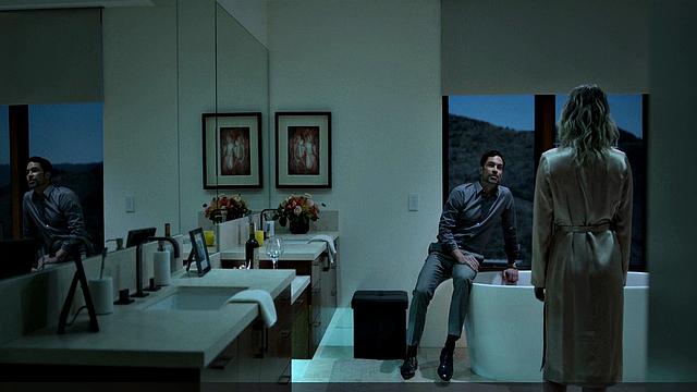 Sarah Bolger nude ass