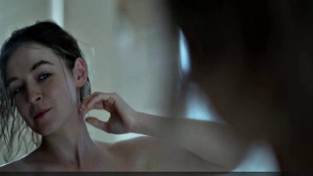 Sarah Bolger nude ass