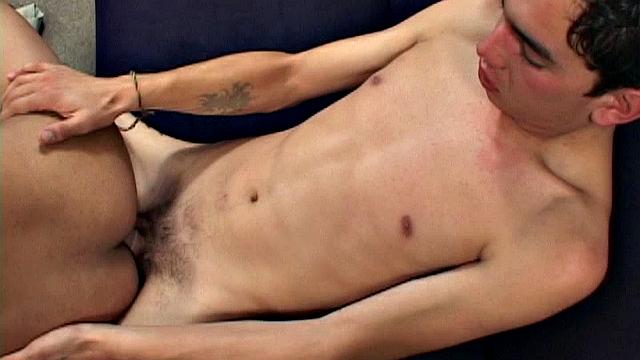 Young Walter and Xavier hook up in the park and it isn't long before the horny Latin boys decide to take it inside. There, the boys waste little time going for the cock.