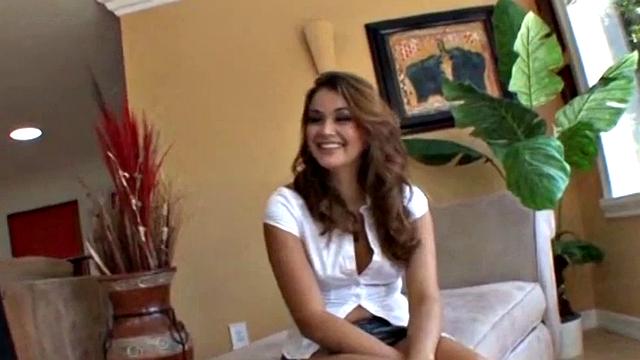 Teen gets pounded by oldie