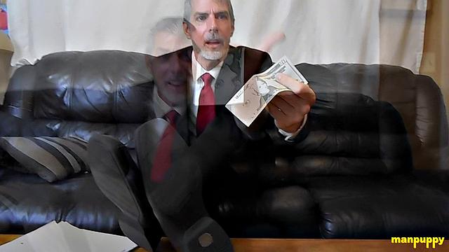 putting in overtime to worship the boss's feet-Richard Lennox noses out a raise the hard way