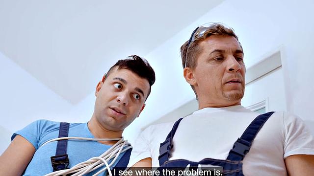 Raunchy mature 3way in piercing cunt by repairman