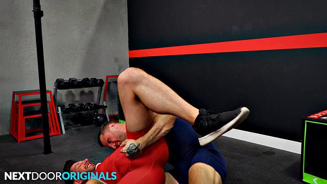 Wrestle Me! Горячие соперники трахают друг друга - NextDoorStudios