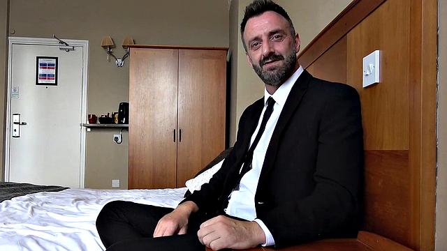 Slutty Amirah Adara gets nailed hard