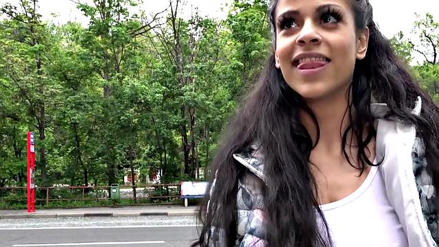 Skinny eurobabe pulled into giving head during sex