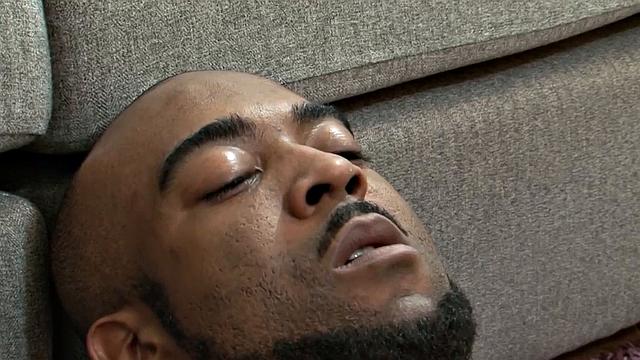 британка pixiee little скачет на толстом черном члене и хочет ещё