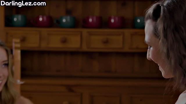 21yo blonde babe pussylicked by GF