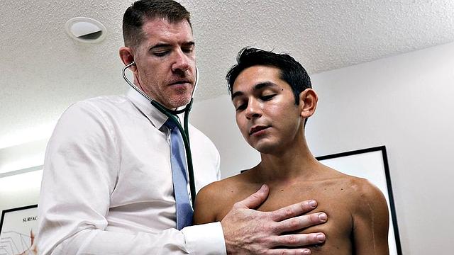 Petite twink gets fucked by doctor in infirmary after BJ