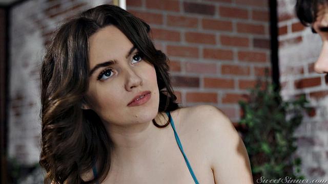 The Seductress 4 - Scene 3 - The Hottest Blowjob
