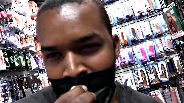 Jerking-loving slut getting cumdrenched