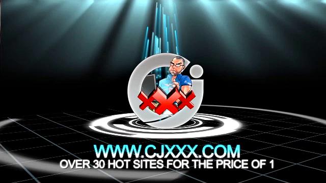 рик дрочит рабочему, чтобы смена запомнилась