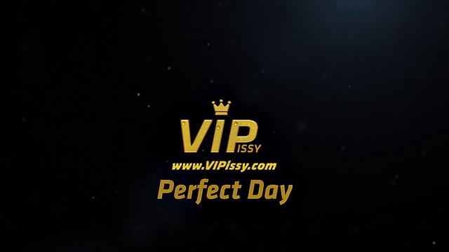 Vipissy - Lola Alexis - Piss